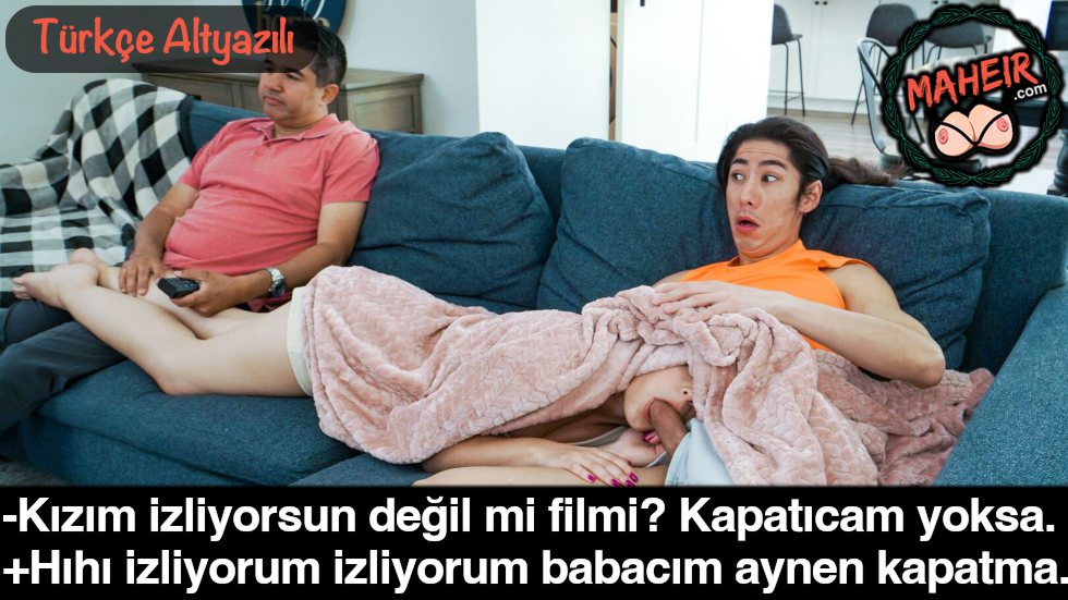 Amcam Yanımızda Otururken Salakta Kuzenimin Ağzına Verdim