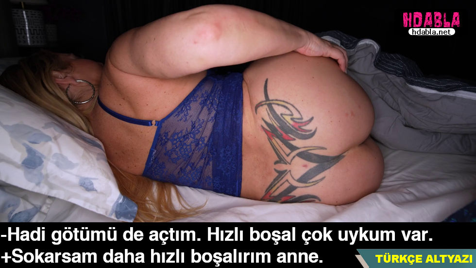 Annemin yanında yatarken 31 çekiyordum Boşalmam için götünü gösterdi